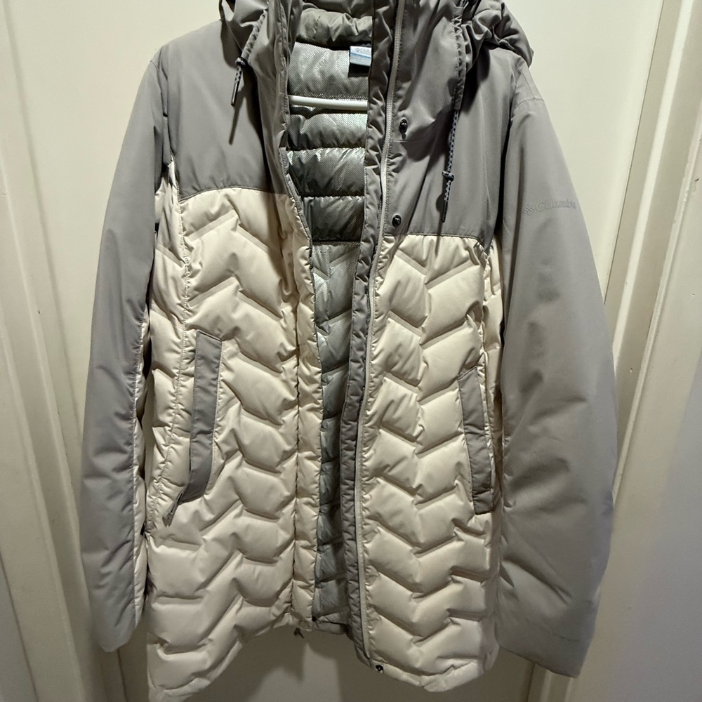 Columbia Mountain Croo Jacket, 2 color, Size Large